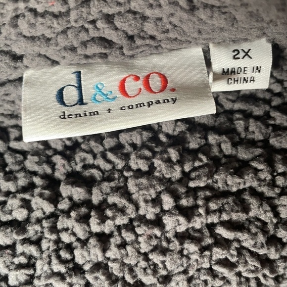 D & co. Denim & Company Grey Suede-like Coat Size 2X - Picture 8 of 10